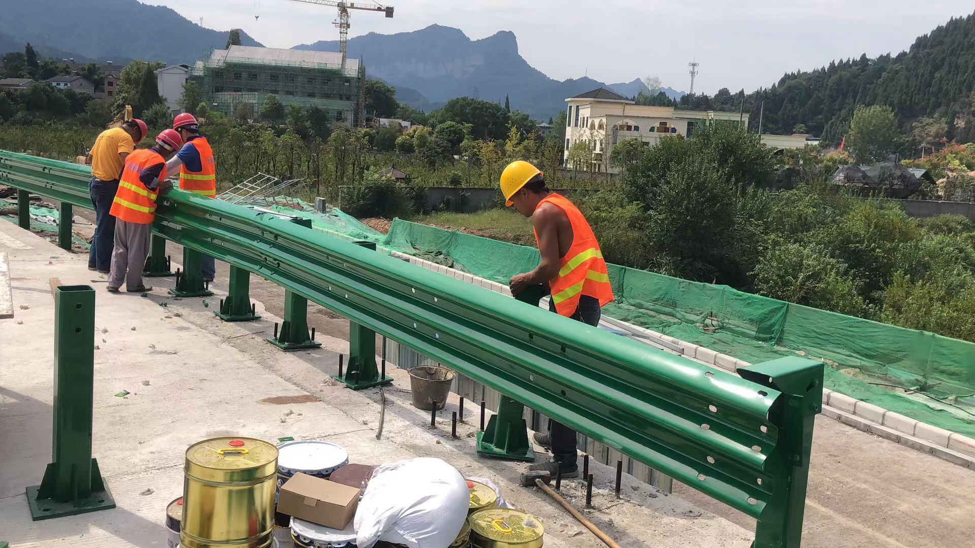 察隅县双波波形护栏热镀锌波形护栏 - 推荐